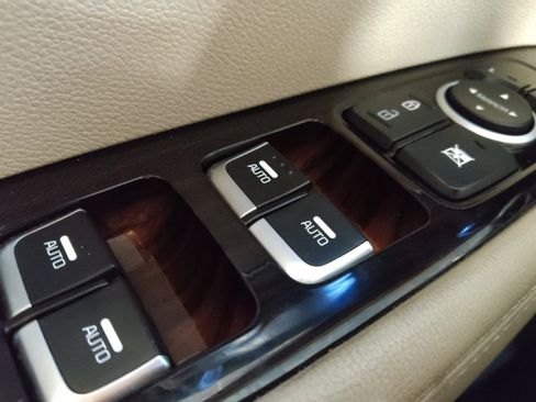 Used 2019 Kia Sorento EX image 27