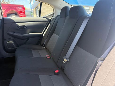 Used 2024 Nissan Sentra SV FWD image 20