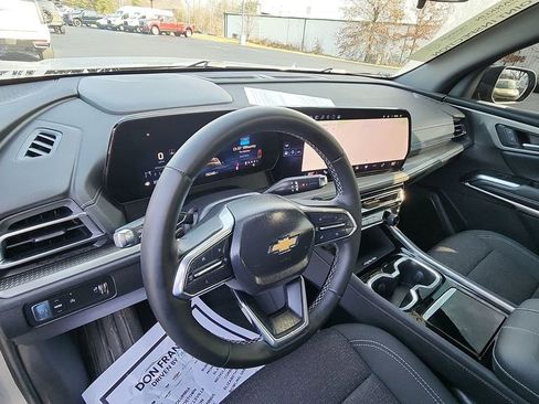 Certified 2024 Chevrolet Traverse LT image 10