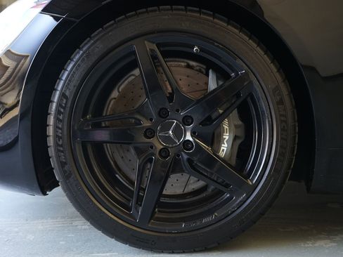 Used 2017 Mercedes-Benz AMG GT Coupe image 25