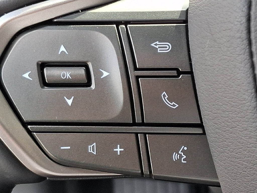 Used 2026 Lexus IS 350 F Sport AWD/4WD image 23