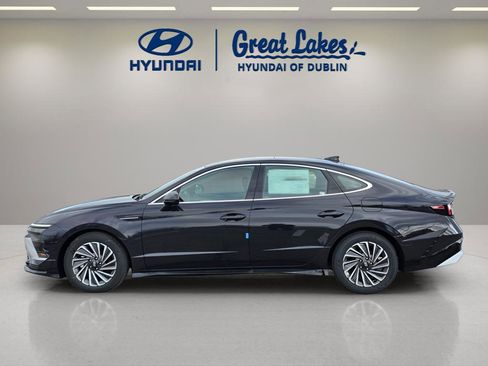 New 2026 Hyundai Sonata SEL FWD image 2