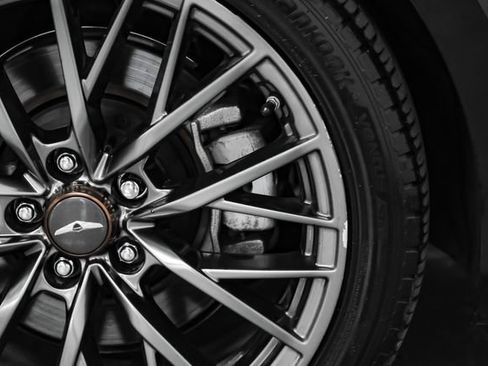Used 2018 Genesis G80 3.3T Sport RWD image 55