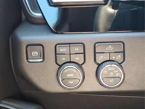New 2026 Chevrolet Silverado 1500 RST AWD/4WD image 14