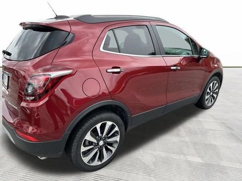 Used 2021 Buick Encore Preferred FWD image 4