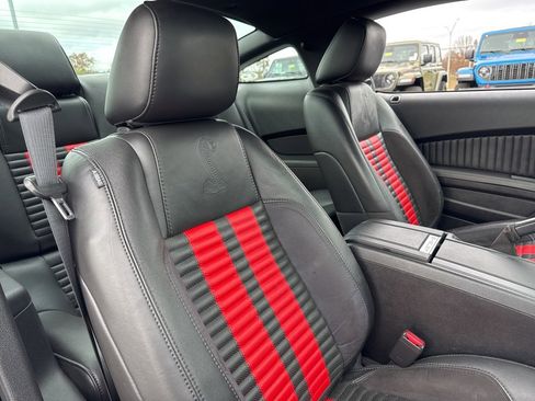 Used 2011 Ford Mustang Shelby GT500 w/ SVT Performance Pkg image 42