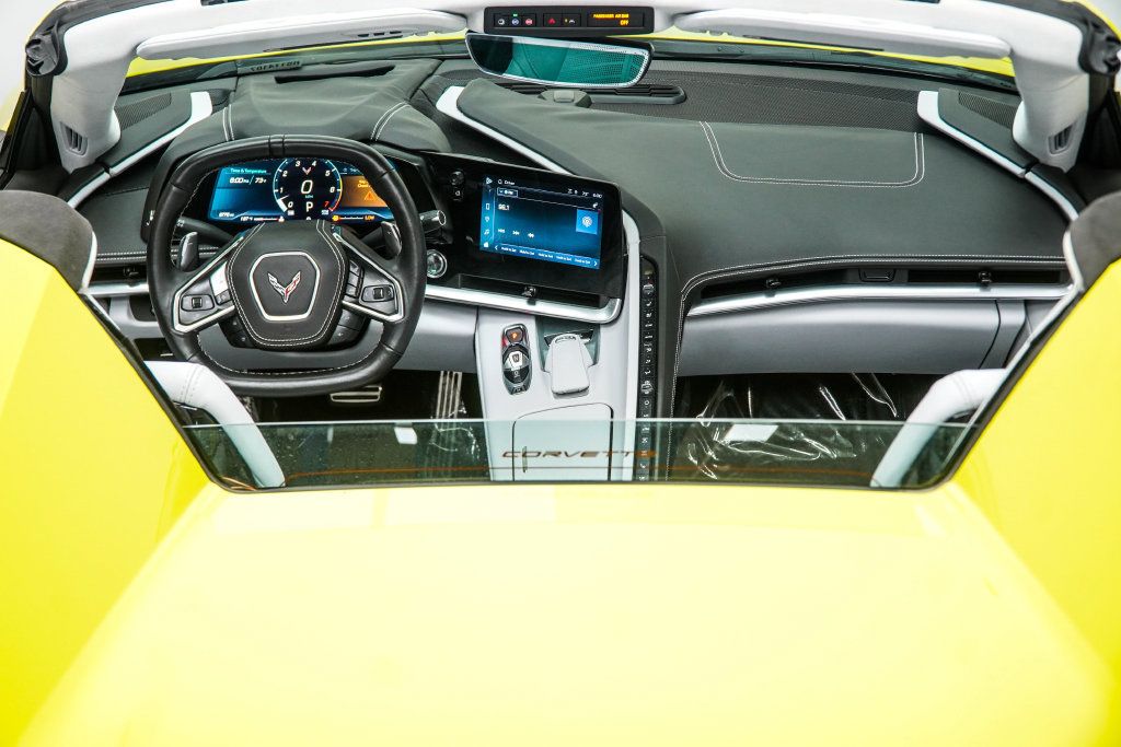Used 2024 Chevrolet Corvette Stingray Premium Conv w/ 3LT RWD image 26