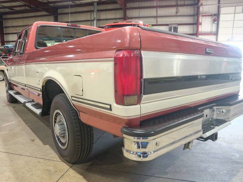 Used 1994 Ford F250 XLT RWD image 6