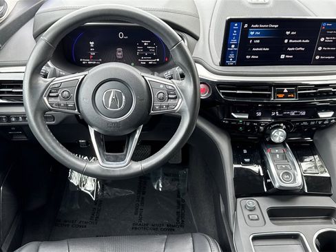 Certified 2025 Acura MDX w/ Technology Package image 18