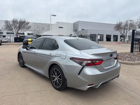 Certified 2023 Toyota Camry SE image 7