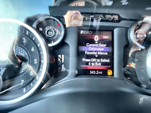 Used 2025 RAM 2500 Big Horn image 12