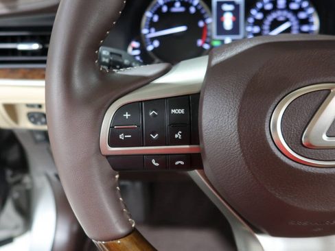 Used 2018 Lexus ES 350 w/ Luxury Package w/Wood Trim FWD image 34