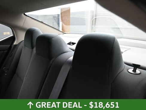 Used 2025 Nissan Sentra S FWD image 26