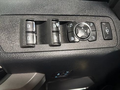 Used 2021 Ford F350 Platinum AWD/4WD image 14