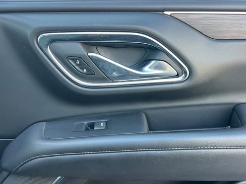 Used 2024 Chevrolet Tahoe LT image 21