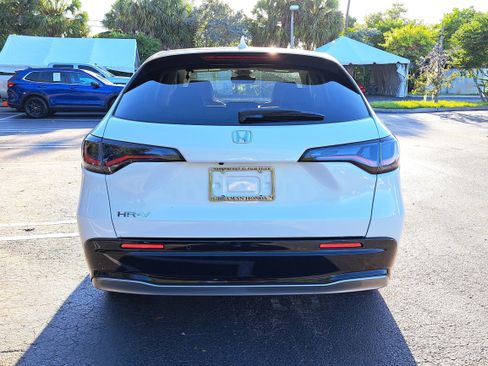 New 2026 Honda HR-V EX-L image 5