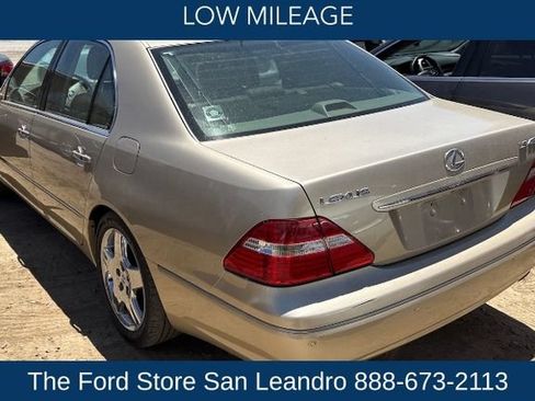 Used 2006 Lexus LS 430 RWD image 3