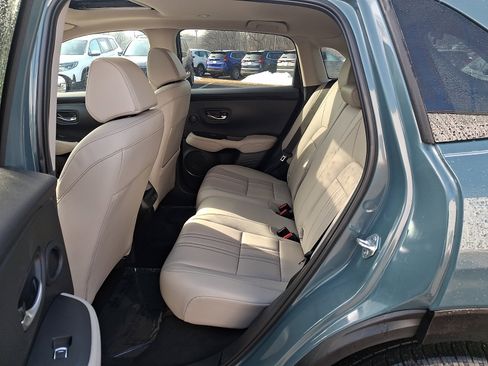 Used 2026 Honda HR-V EX-L image 10
