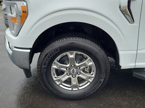 Used 2022 Ford F150 XLT w/ Equipment Group 301A Mid AWD/4WD image 26