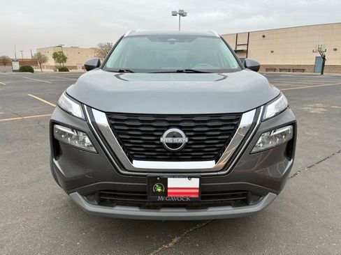 Certified 2023 Nissan Rogue SV w/ SV Premium B Package image 9