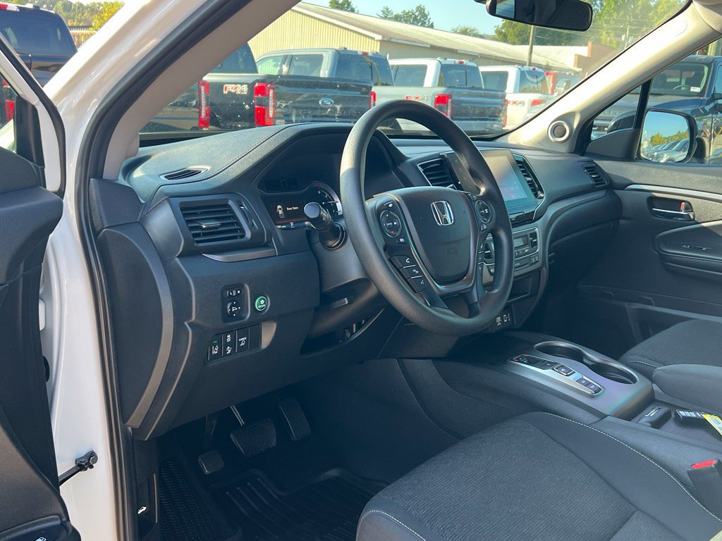 Used 2021 Honda Ridgeline Sport image 12