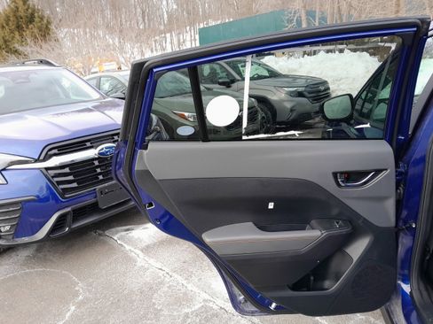 Certified 2025 Subaru Crosstrek 2.5i Limited image 25