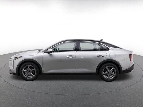 Used 2025 Kia K4 FWD image 4