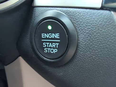 Used 2020 Ford Escape SEL image 34