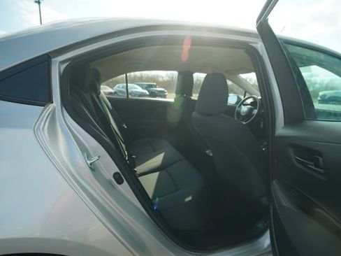 Used 2025 Toyota Corolla LE image 21