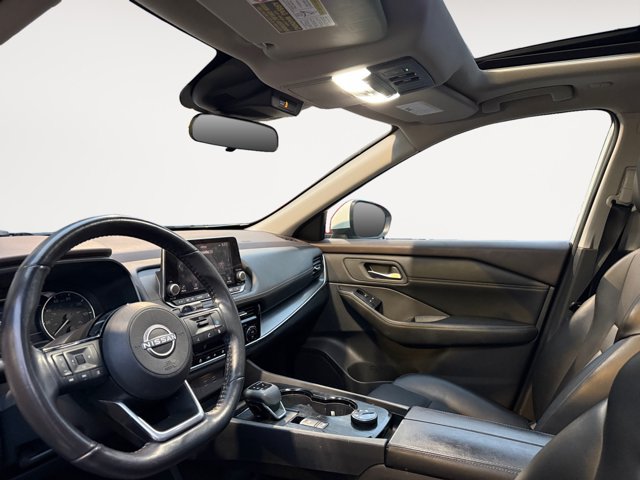 Used 2022 Nissan Rogue SV w/ SV Premium Package AWD/4WD image 9