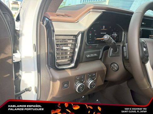 New 2026 GMC Sierra 1500 Denali w/ Denali Reserve Package AWD/4WD image 18