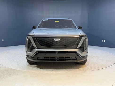 New 2026 Cadillac Vistiq Sport image 6