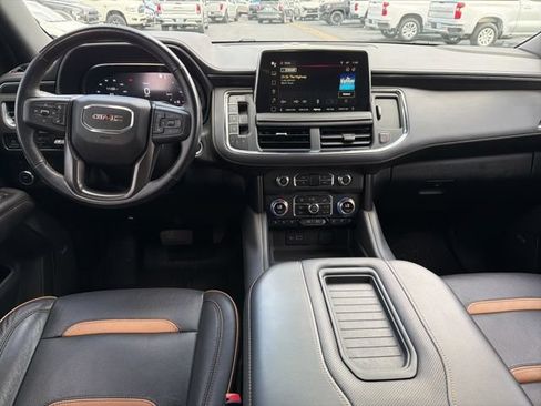 Used 2023 GMC Yukon AT4 w/ Technology Package AWD/4WD image 8