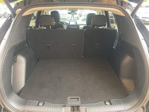 Used 2022 Ford Escape SEL w/ Technology Package image 16