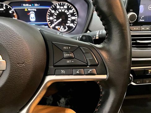 Used 2022 Nissan Altima 2.5 SR image 12