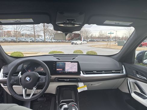 New 2026 BMW X1 xDrive28i image 12