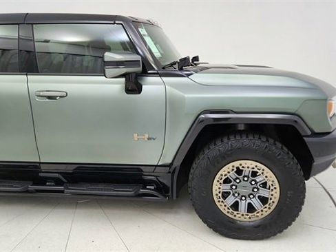 Used 2024 GMC Hummer EV 3X w/ Extreme Off-Road Package image 8