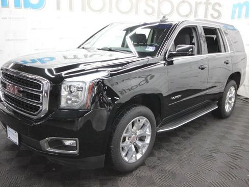 Used 2018 GMC Yukon SLE w/ SLE Value Package image 1