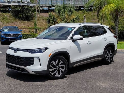 Certified 2026 Volkswagen Tiguan S FWD image 1