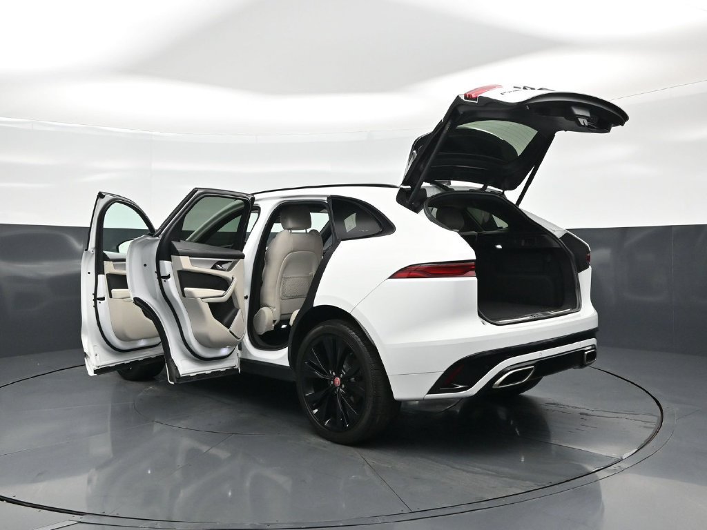 Used 2023 Jaguar F-PACE R-Dynamic S AWD/4WD image 30
