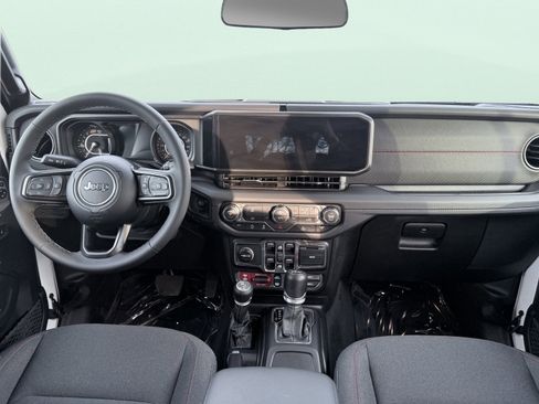 Used 2026 Jeep Wrangler Unlimited Rubicon image 38