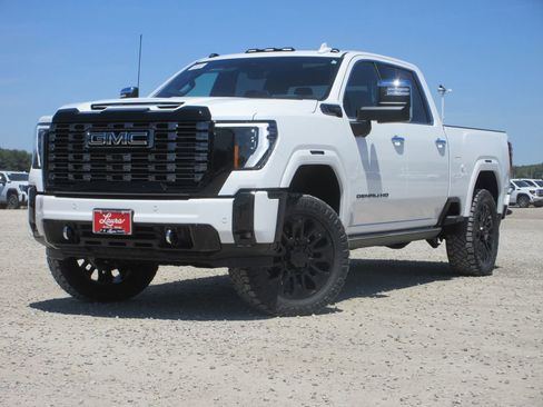 New 2026 GMC Sierra 2500 Denali Ultimate AWD/4WD image 11