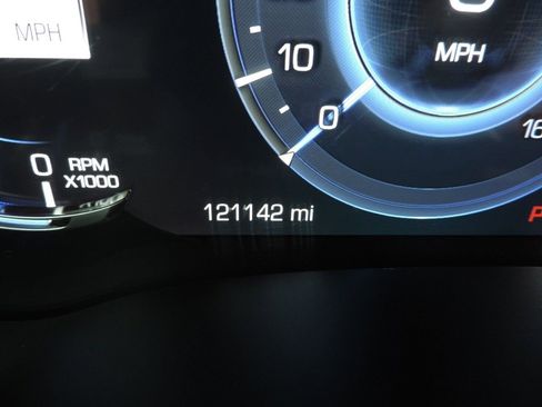 Used 2020 Cadillac Escalade Luxury image 27