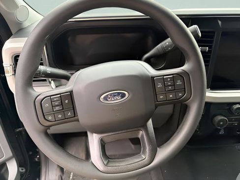 New 2026 Ford F350 XLT w/ XLT Premium Package AWD/4WD image 21