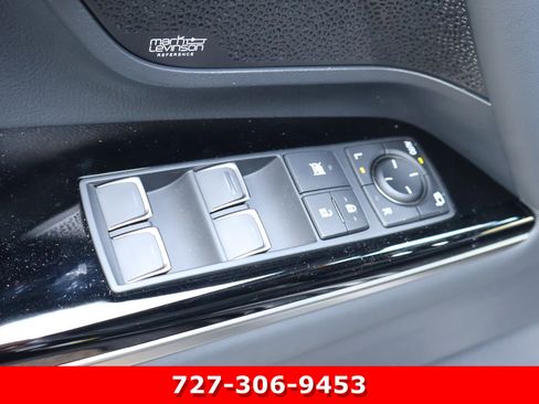 Used 2025 Lexus LX 700h F Sport AWD/4WD image 15