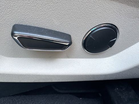 Used 2018 Ford Explorer 4WD image 26