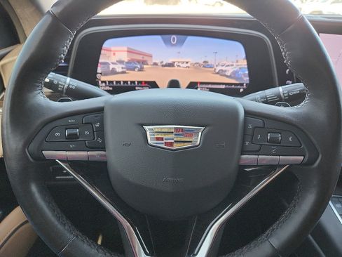 Used 2023 Cadillac Escalade ESV Sport w/ Touring Package image 24