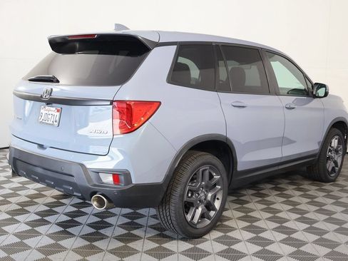 Used 2023 Honda Passport EX-L image 4