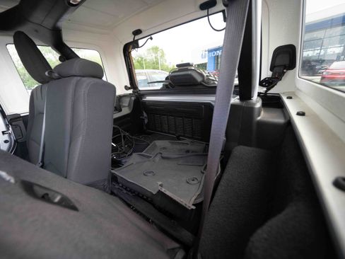 Used 2023 Jeep Wrangler Unlimited AWD/4WD image 24