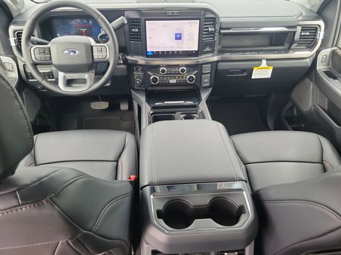 New 2026 Ford F250 Lariat w/ Chrome Package image 12